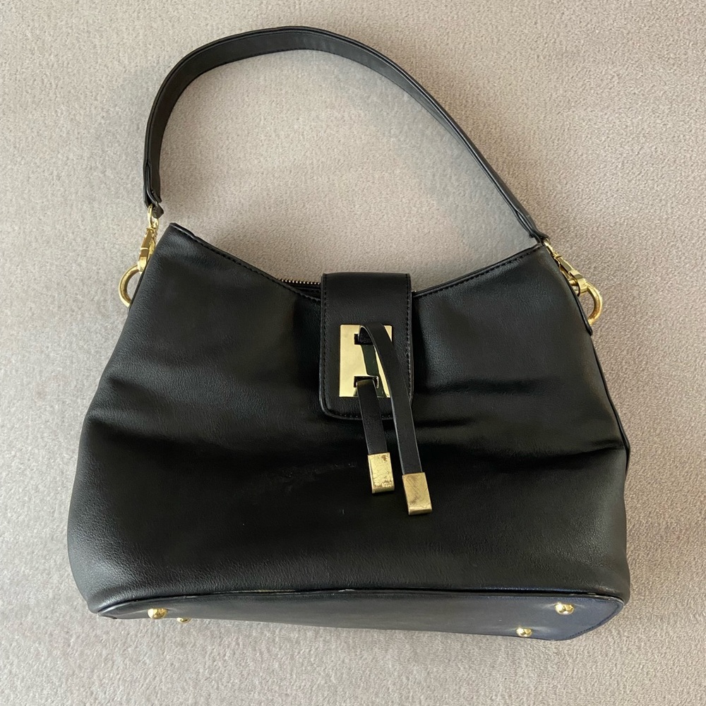 Black Shoulder Handbag Excellent Condition